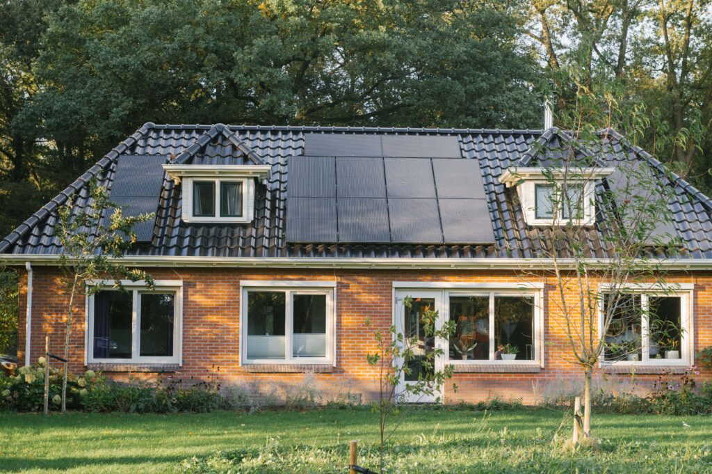 photovoltaik anbieter nrw, solaranlagen dortmund, photovoltaikanlagen hannover - Ihr Partner für Elektrik und Photovoltaik